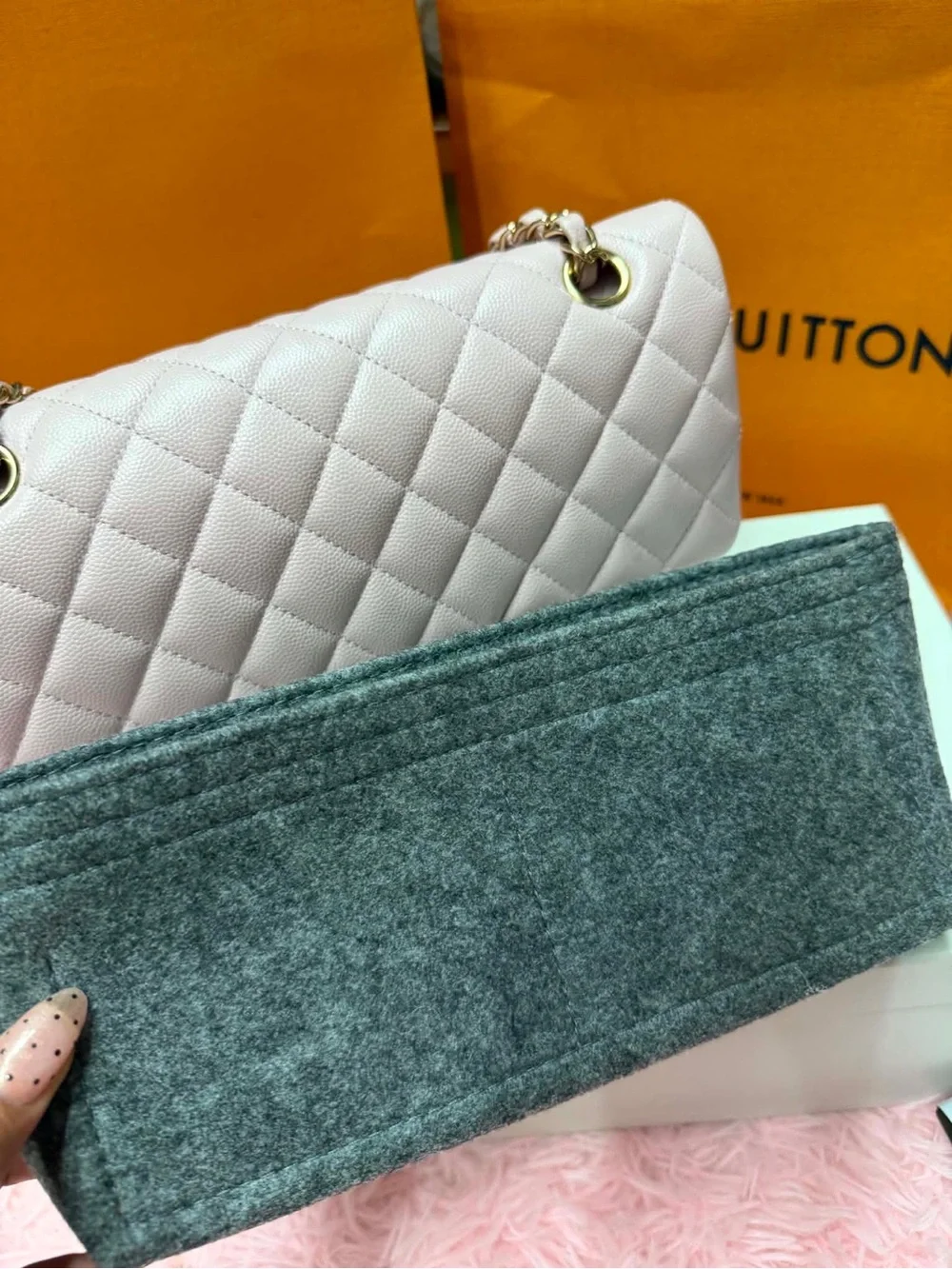 CHANEL Quilted Pale Pink Caviar Leather Shoulder Bag with gold hw